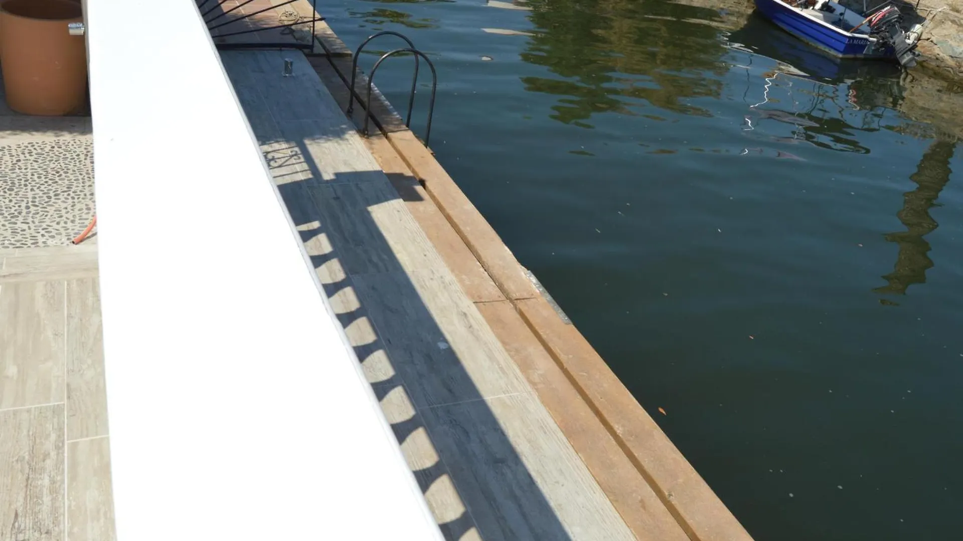 Casa Con Piscina, Amarre Y Aire Acondicionado Para 8 Personas En Zona Tranquila De Empuriabrava - Hisp-288-36 Spagna